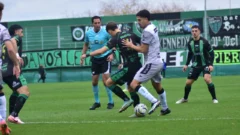 San Martín recibe a Nueva Chicago en una tarde clave para la tabla