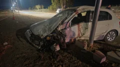 Tragedia en San Martín: un hombre murió en brutal choque frontal entre dos autos