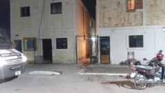 Una patota armada atacó a una pareja por un televisor