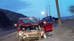 Milagro y destrozos en un choque contra un caballo en Calingasta
