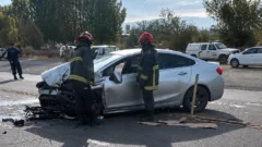 Violento choque en Ruta 40 en Pocito: trasladaron al hospital a los ocupantes de los vehículos