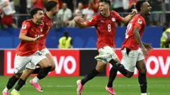 Egipto eliminó a Australia por penales y se metió en los octavos de final