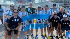 “Fue memorable”: la alegría de cinco médicos y amigos sanjuaninos, unidos en el partido Argentina- Suiza