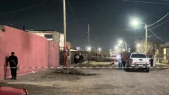 Detuvieron a tres sospechosos por el ataque al joven en el barrio Los Toneles