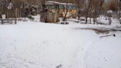 Ola polar en San Juan: la nieve sorprendió en localidades de Sarmiento